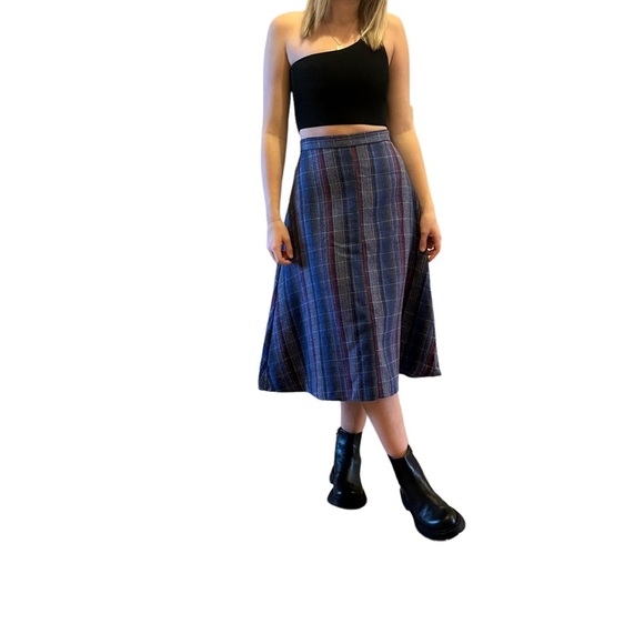 Dresses & Skirts - Vintage A-line Blue Midi  Wool Plaid Women's Skirt Size 12